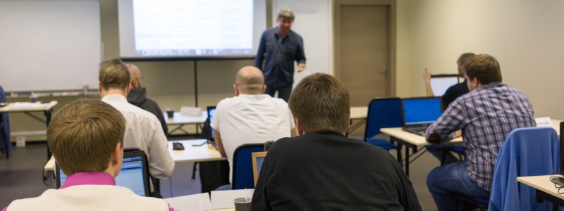 On-site product training for sealing design technology and materials