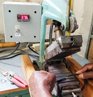 Spliced O-rings - O-ring cord splicing jig